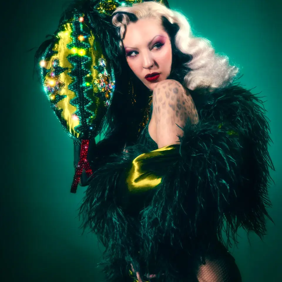 ICON Burlesque Artists London Performer shoot London Icon Performer