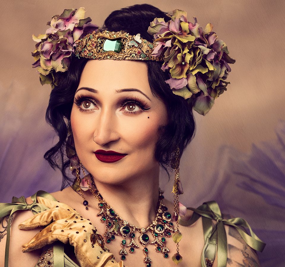 The 5 Types of Photos Artists Need to Get Booked